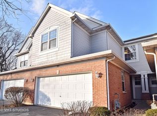 55 Bay Dr, Itasca, IL 60143