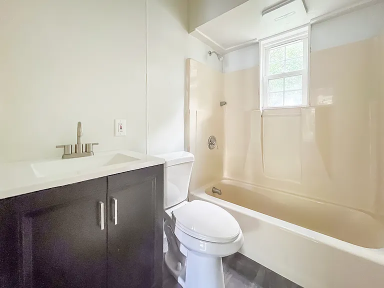 508 N 7th Ave — Photo 9
