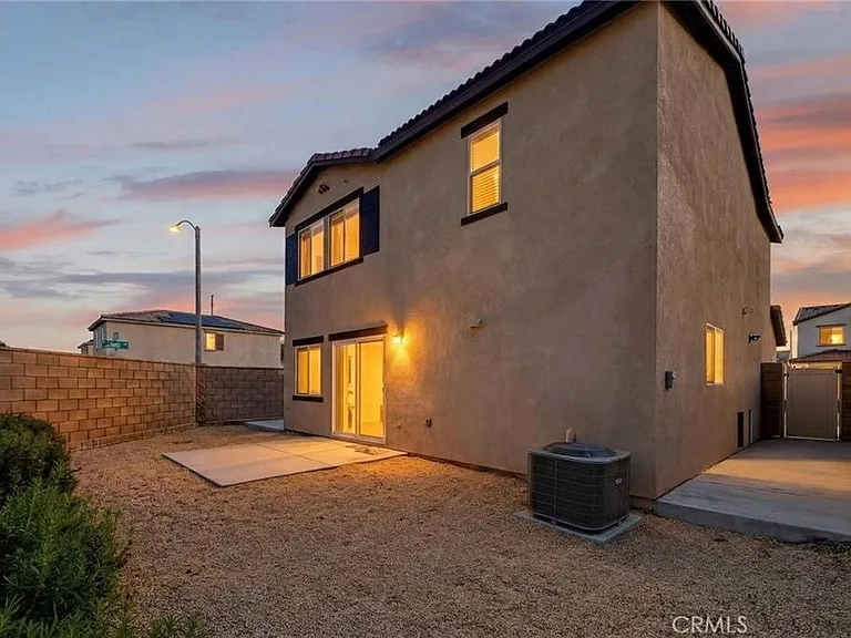 30826 Grand Prix Ct — Photo 23