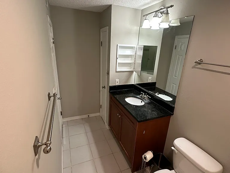 10200 Gandy Blvd #337 — Photo 9