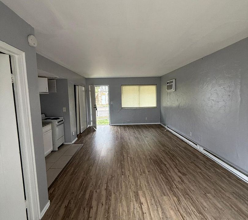 1st image of 2965 W McMicken Ave #2955-01