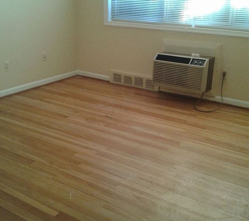 2nd image of 2601 W 13 Mile Rd APT 202