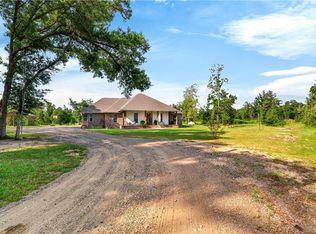 40 Thompson Ln, Carriere, MS 39426