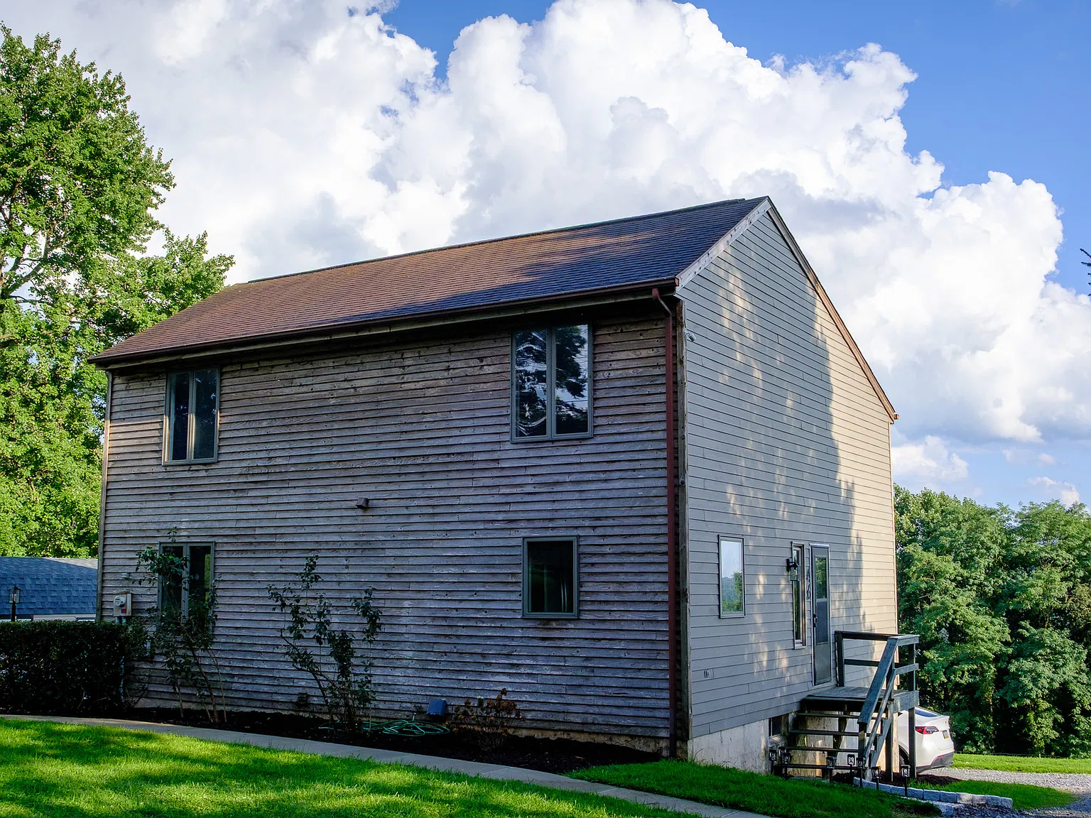 46 Upper Valley Rd — Photo 1