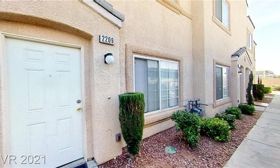 1st image of 2209 Sleepy Ct