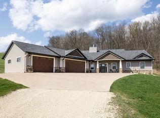 N7015 County Rd W, Holmen, WI 54636