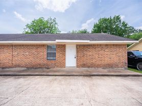 3011 Orange St, Waller, TX