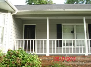 132 Deertrack Dr, Mount Holly, NC 28120