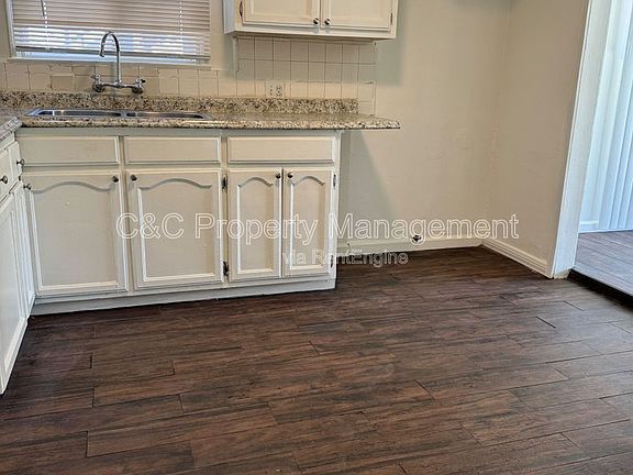 5th image of 14012 Sylvanwood Ave