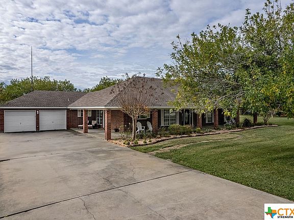 2nd image of 686 Saddlehorn Dr