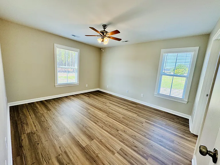 3935 Mickey Ln — Photo 28