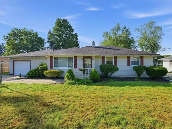 1967 E La Salle Ave, Mishawaka, IN 46545