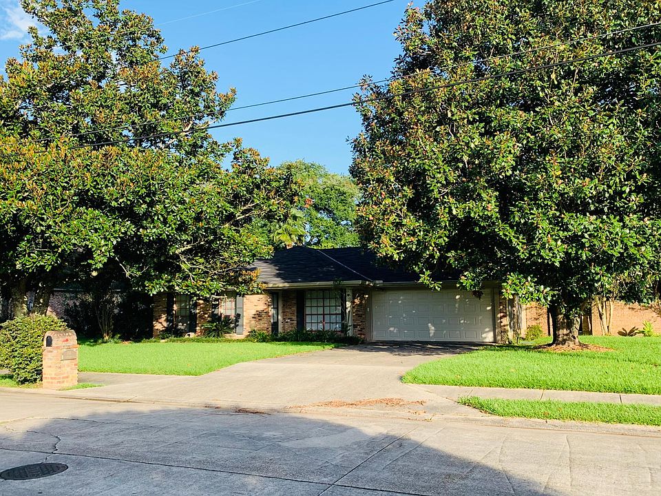 130 S. Southlawn