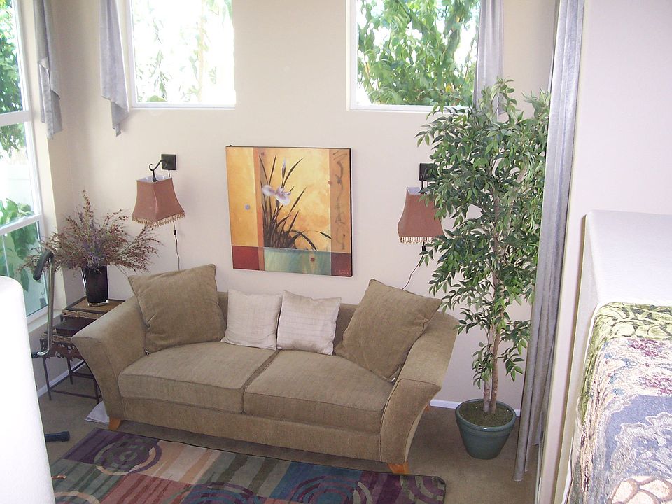 2nd image of 265 Montana Del Lago Dr