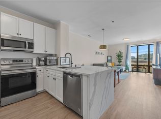 26 Avenue At Port Imperial APT 110, West New York, NJ 07093