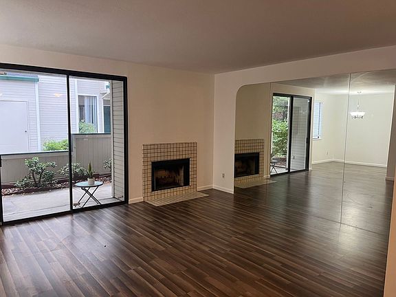 5th image of 3606 Stoneglen S