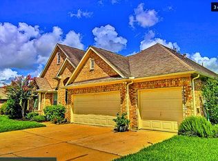 3719 E Cedar Hollow Dr, Pearland, TX 77584