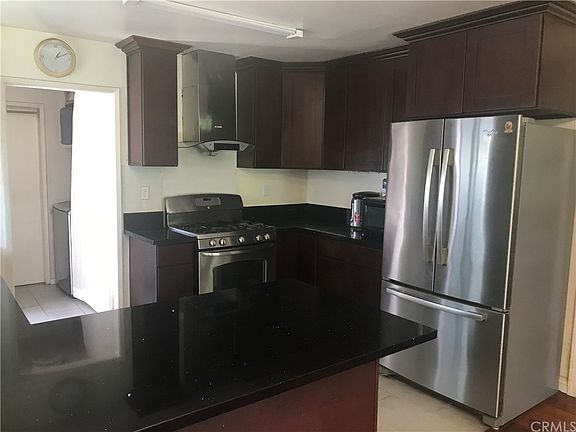 5th image of 3418 Van Wig Ave