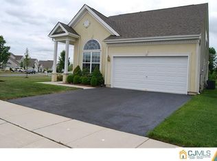 1 Valley Ct, Dayton, NJ 08810