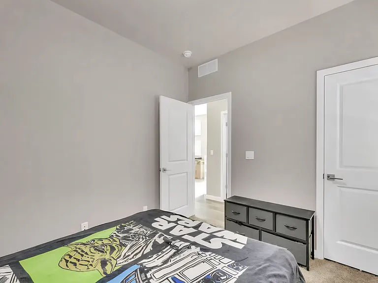 4524 Mark Avizo St — Photo 11