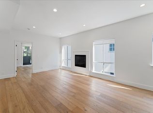 135 N Doheny Dr APT 101, West Hollywood, CA 90048