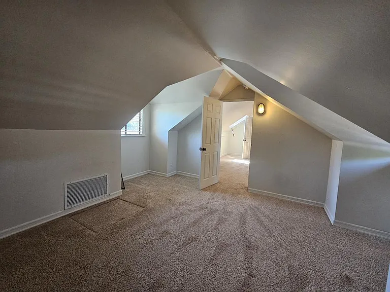 22530 Rolling Meadows Dr — Photo 59