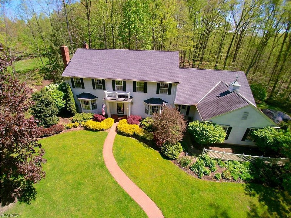 1st image of 15155 Heritage Ln