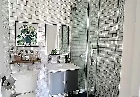 5th image of 1076 Dean St #5T
