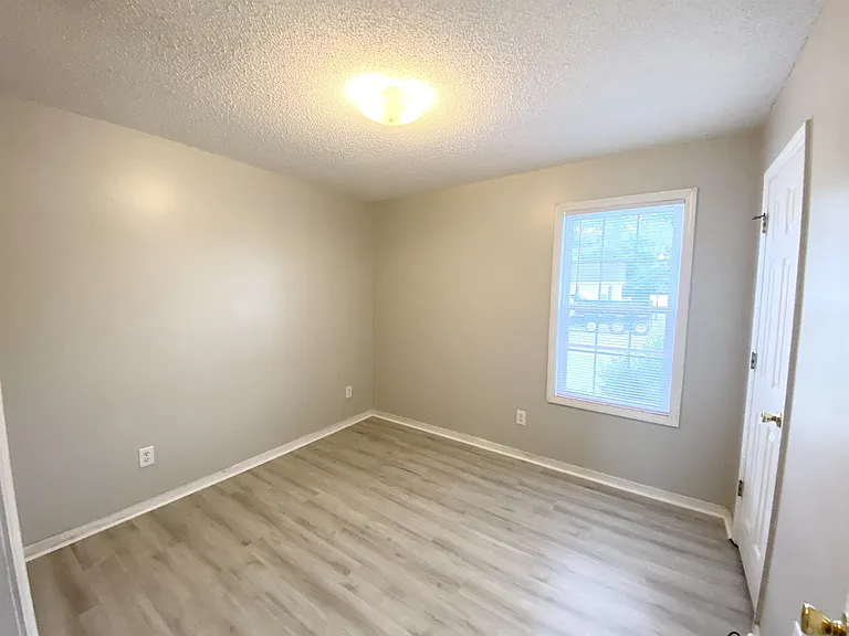 229 Olive Branch Blvd — Photo 9