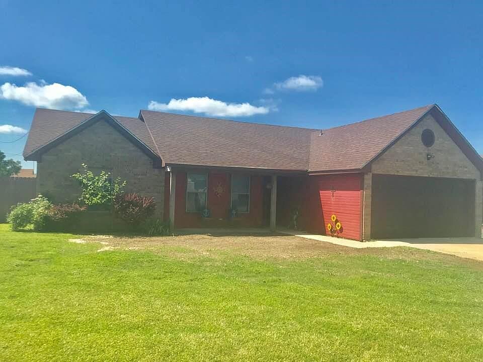 1st image of 1710 SE 15th St