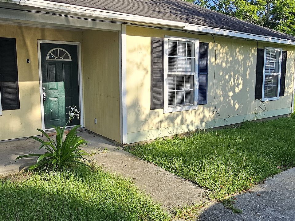 1st image of 10125 Fournier Ave #B