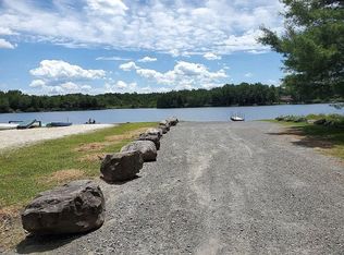 6259 Park Pl, Tobyhanna, PA