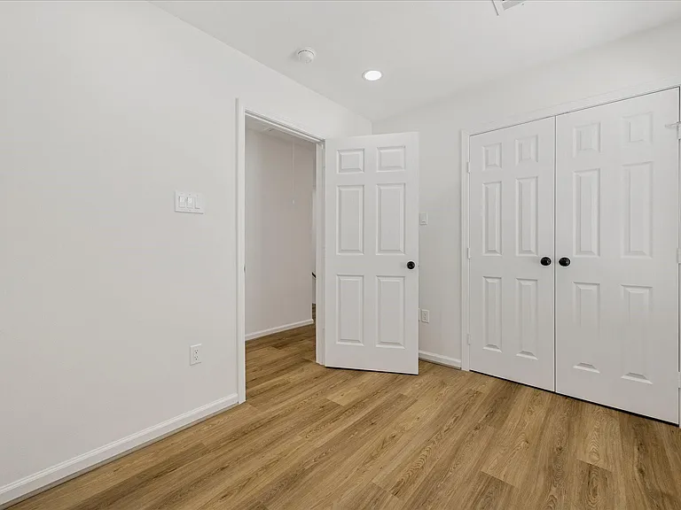 9913 Porto Rico Rd #B — Photo 30
