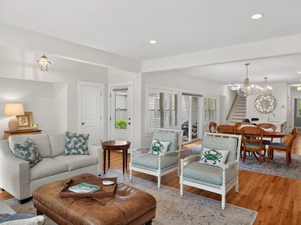 31 Thayer Ln #31, Plymouth, MA 02360