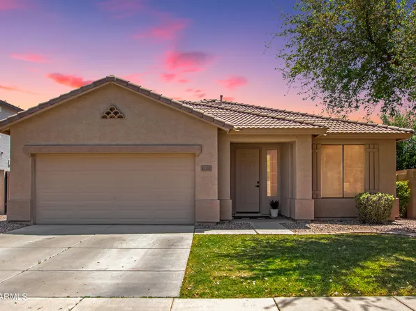 4225 E CLOUDBURST Court, Gilbert, AZ 85297