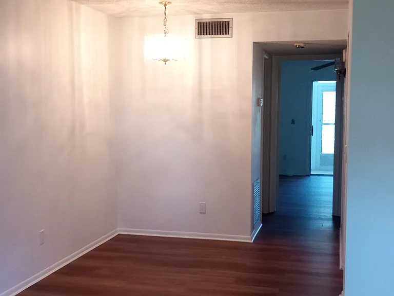 1225 NW 21st St #3400 — Photo 7