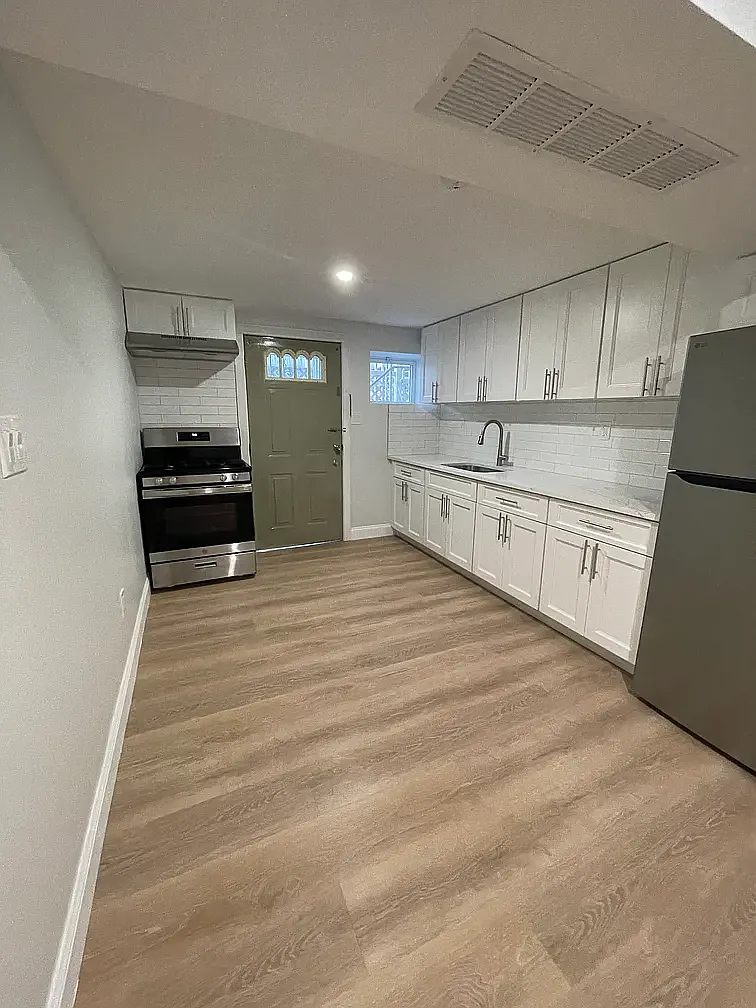 1 bed, 600 sqft, $1,800 — Photo 1