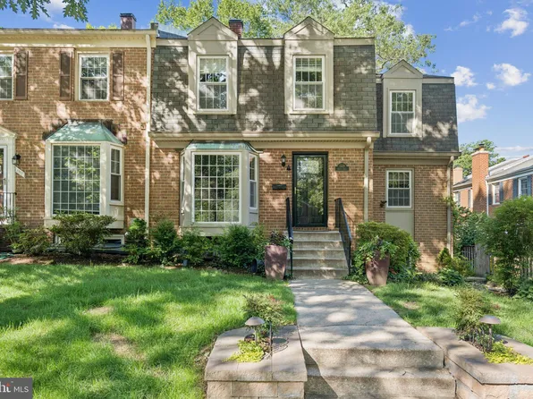 1509 Carlyle Dr #152, Crofton, MD 21114