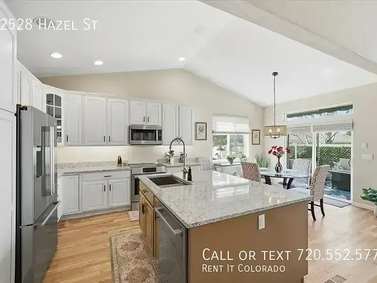 12528 Hazel St — Photo 10