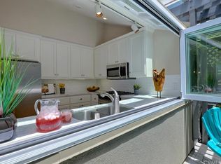 2910 3rd Ave, Corona Dl Mar, CA 92625