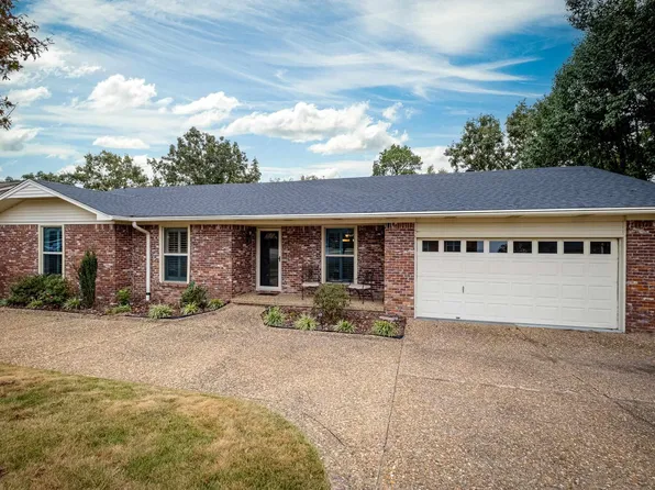 12131 Rivercrest Dr, Little Rock, AR 72212