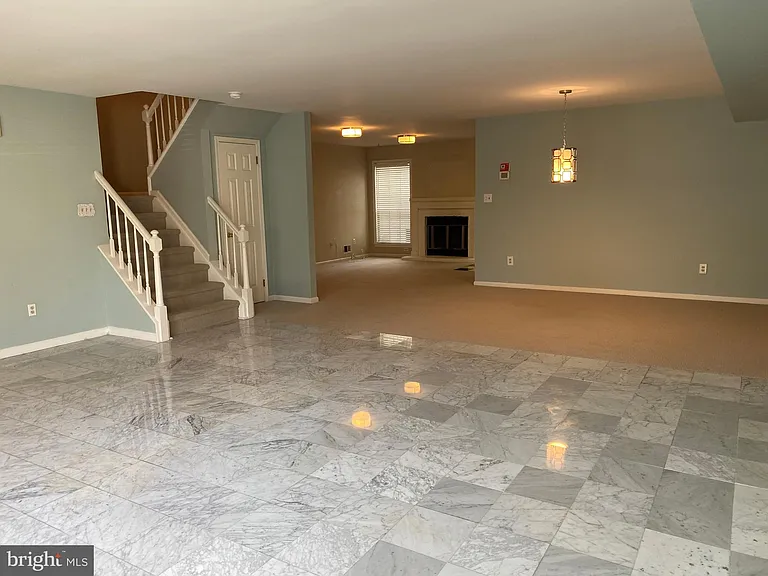 4 Kensington Ct — Photo 14