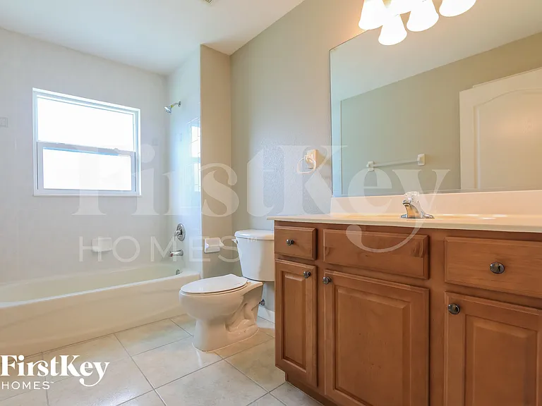 1200 Wise Dr — Photo 13