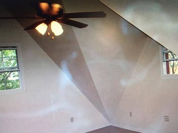 4th image of 902 Kvanli Ln