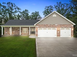 290 Shumard Oak Dr, Troy, MO 63379