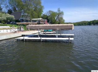 20665 257th St, Manchester, IA 52057