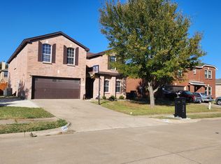 2456 Arroyo Springs Dr, Grand Prairie, TX 75052
