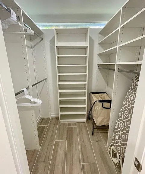1730 Capri Cir — Photo 10