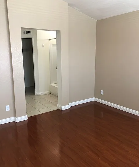 584 Ocean Ave — Photo 16