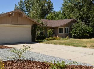 150 Cliff View Dr, Reno, NV 89523